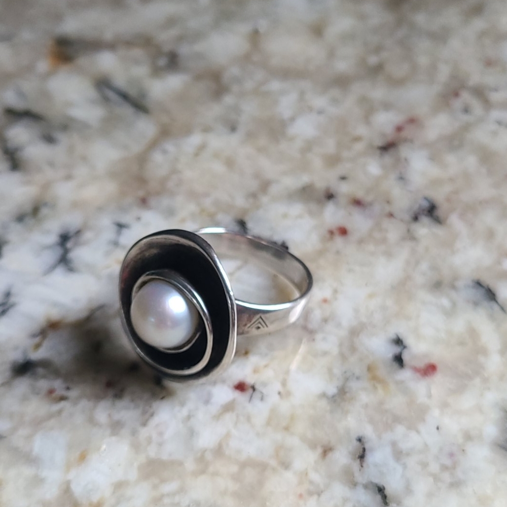 Ring